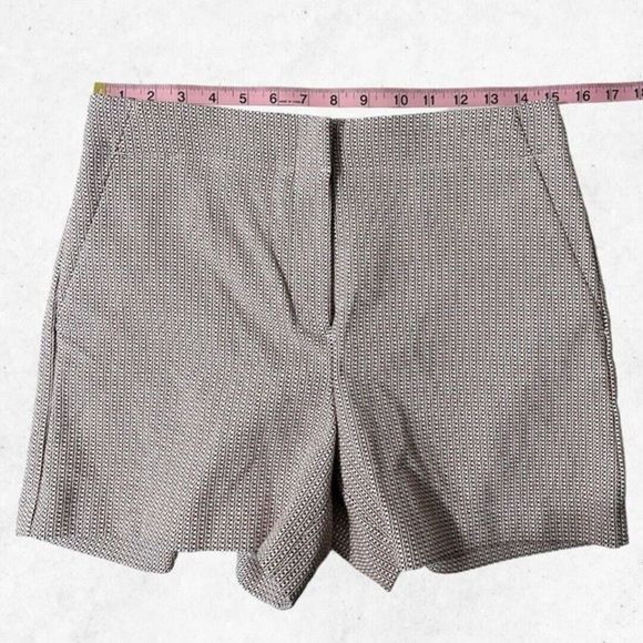 Loft Dress Shorts Women's 2‎ Geometric Pattern Bermuda Zip Button Hooks NWT - Picture 7 of 10